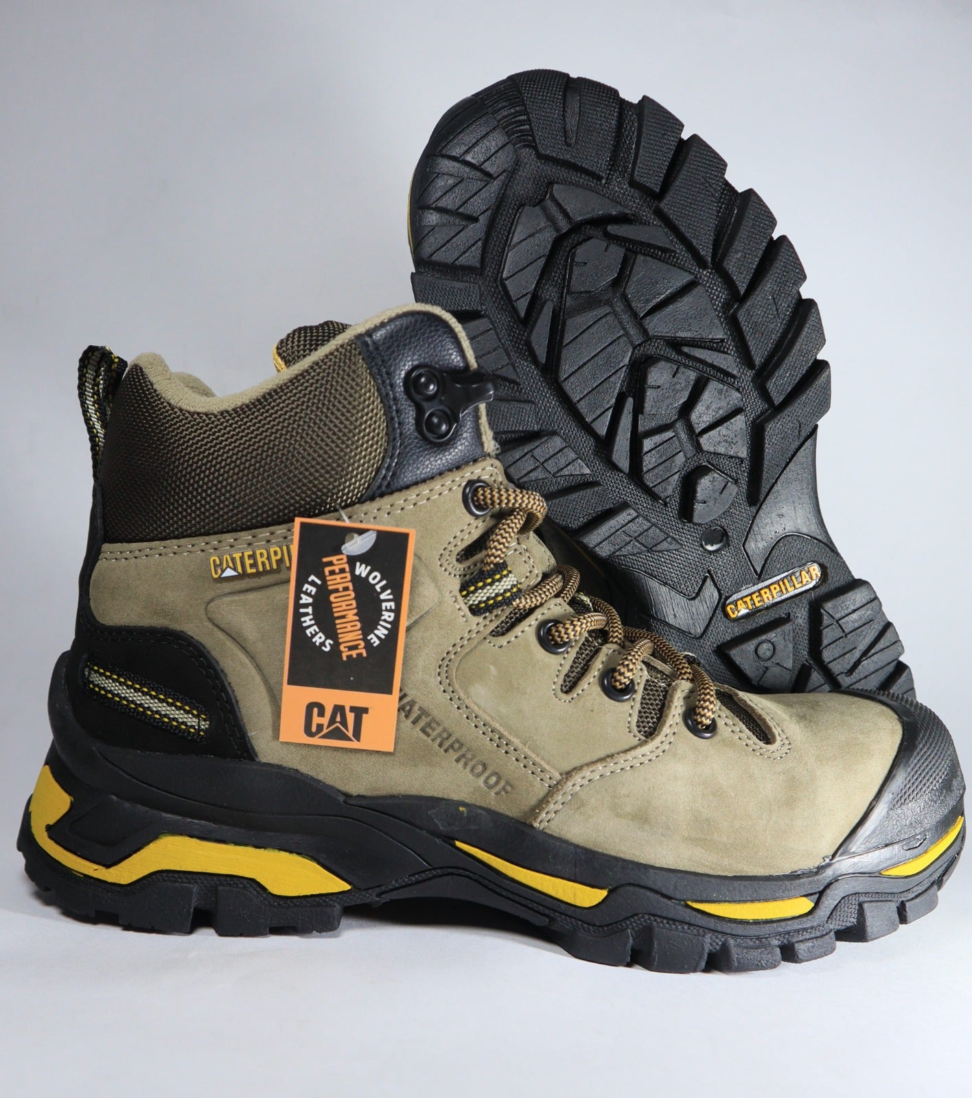 Caterpillar 1350 R boots with dielectric safety toe.