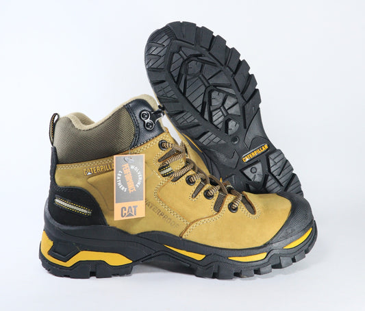 Caterpillar 1350 R boots with dielectric safety toe.