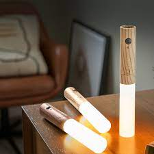 Lámpara luz magnética inteligente con sensor de movimiento recargable