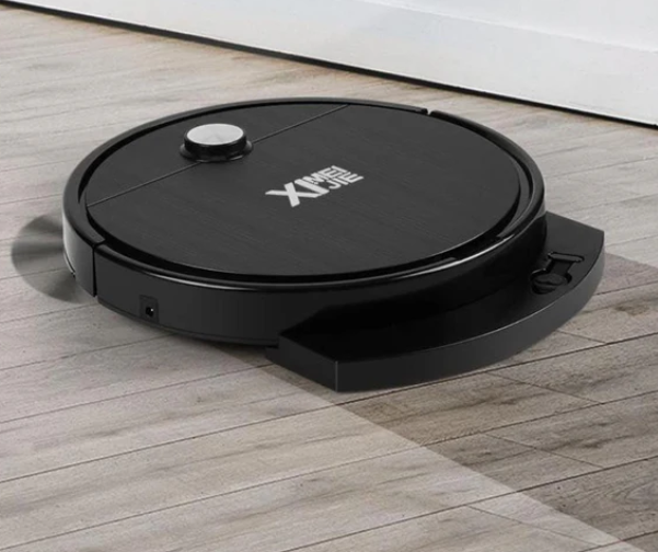 Smart robot vacuum cleaner with remote control